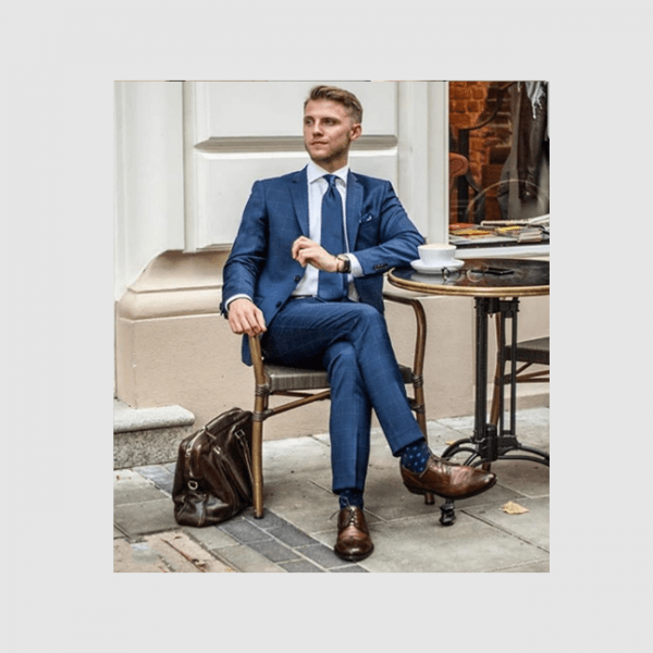 Dark Blue Suit With Tie